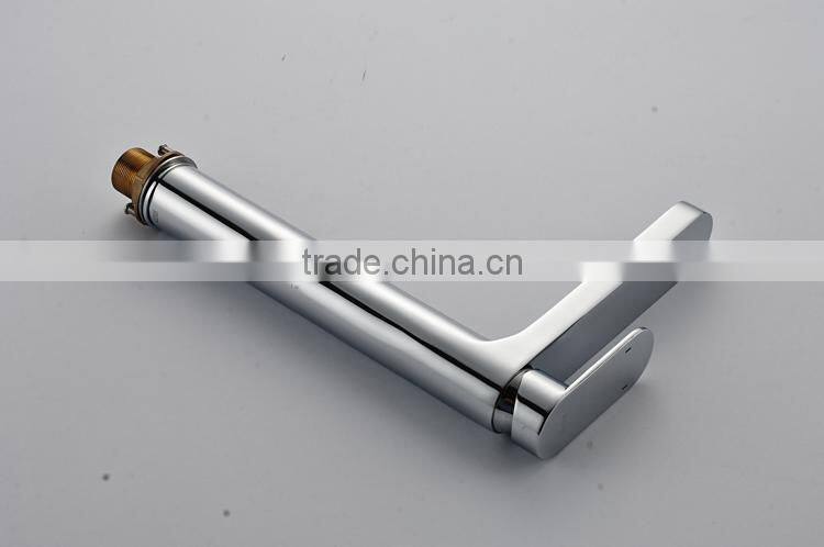 antique brass faucet for bathroom basin