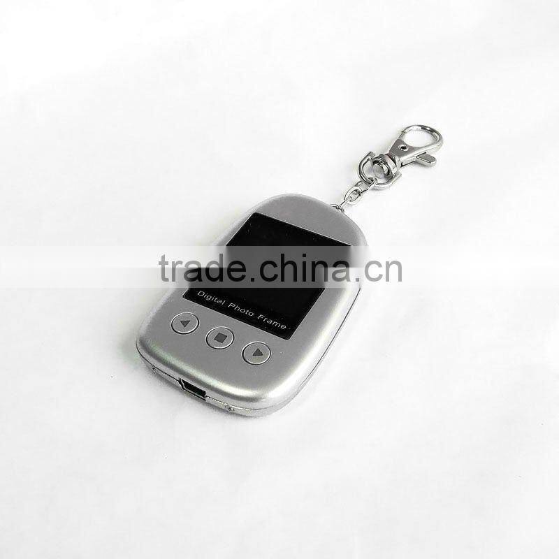 2013 Hot sales and with mini shape 1.5 inch mini Keychain digital photo frame for promotional gifts