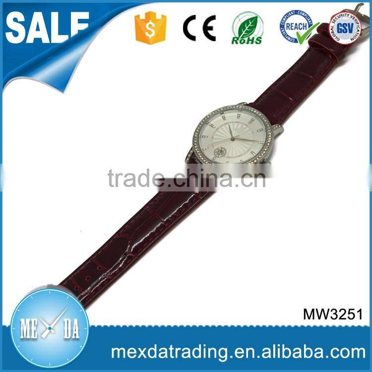 Hight quality fashiondesign diamond alloy case quartz women watch