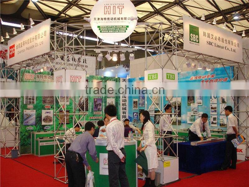 aluminum tube display