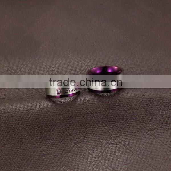 Factory Wholesale supply jewelry Personality design Purple classic Titanium Rhinestone Couple ring