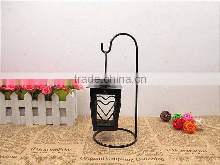 Heart shaped candlestick classical European-style metal candle holder