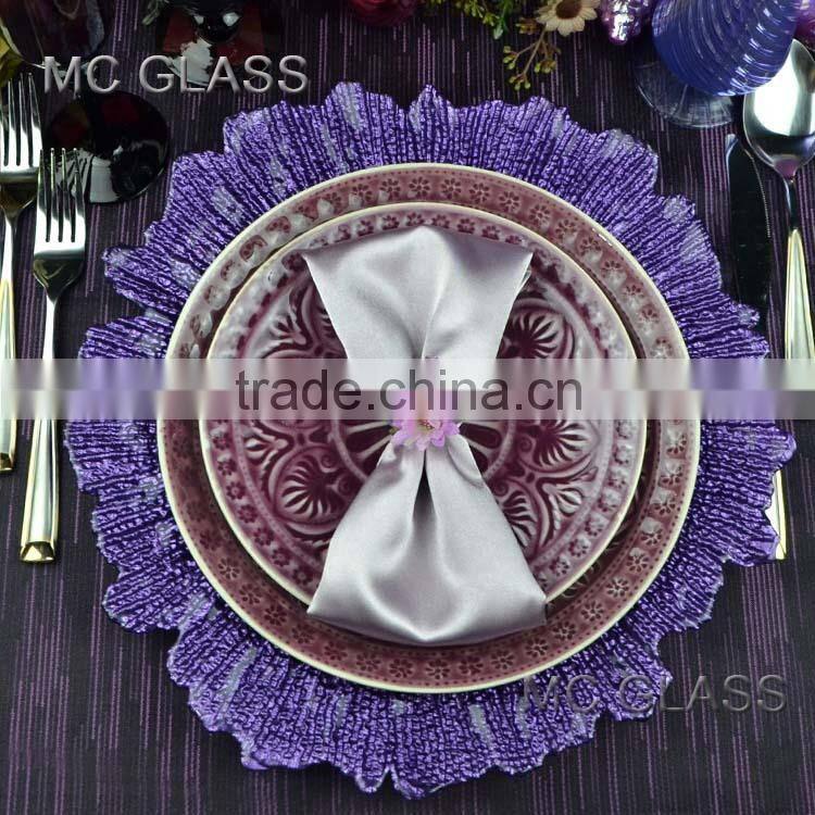 Cheap Elegant Restaurant and Home Decoration Purple Glass Wedding Charger Plate Wholesale