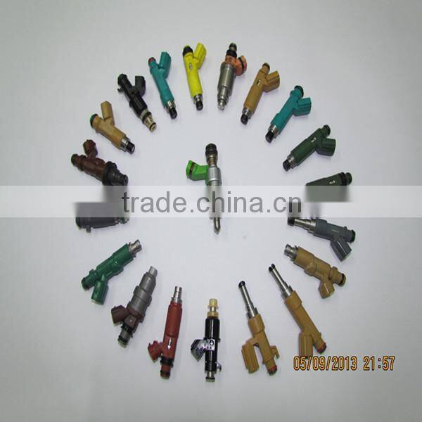 High quality fuel injector For Toyota Rav4 Camry OEM 23209-28070