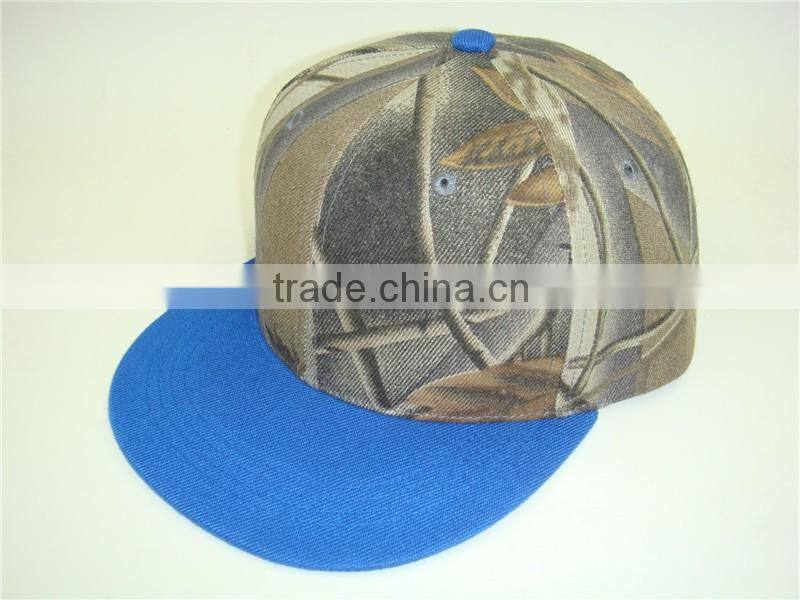 Advanced equipments made customized embrodiery cheap black flat visor cap hat