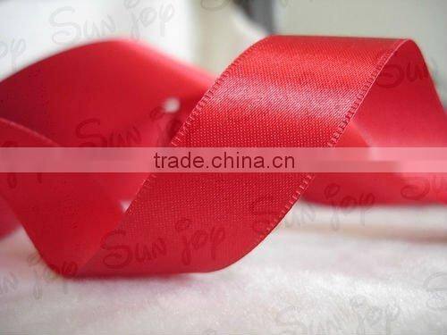 Single face slit edge neck ribbon for bow ties
