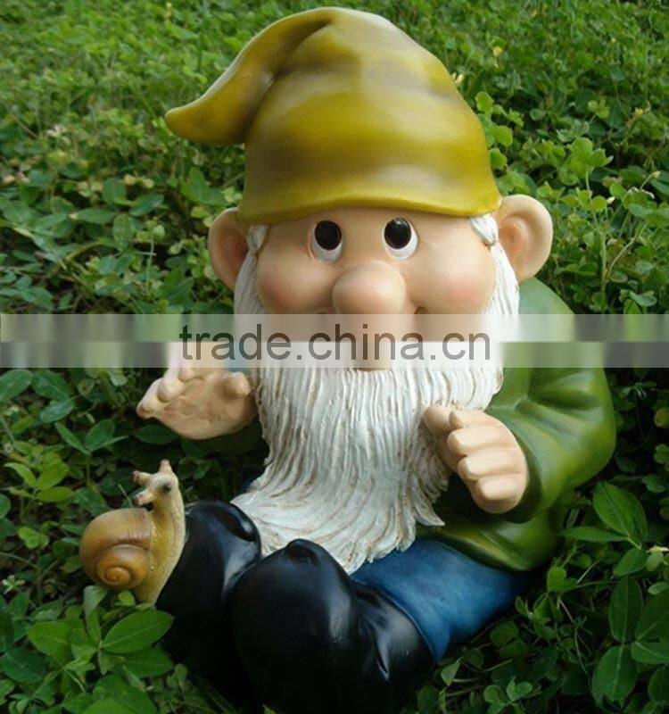 Popular cute resin small garden decoration gnome figurines wholesale