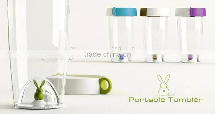 Supply fashion creative leak-proof portable cup / bunny cup