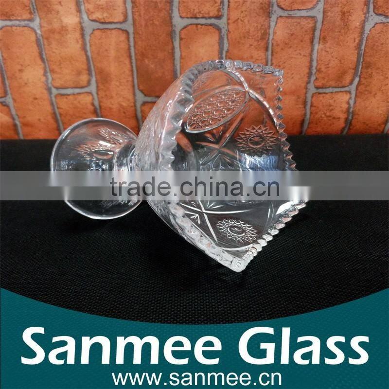 Cheap Personal Design Embossed Glass Ice Cream Cup