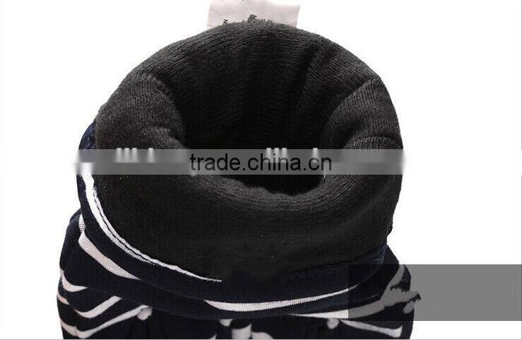 Outdoor waterproof gloves