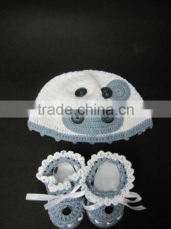 Lovely cotton baby hats