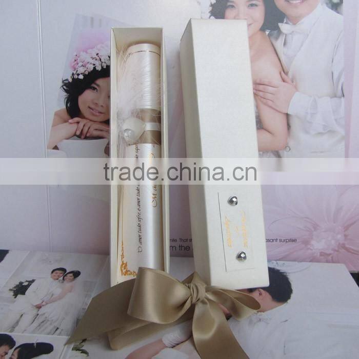 Factory Price Pakistan Style Heart Decorated Scroll Wedding Cards with Feather