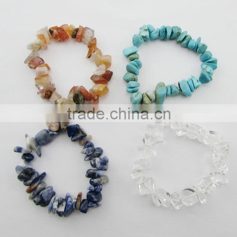 Monogram Bangle Wire Bracelet with Engraved Icon on Acrylic Disc