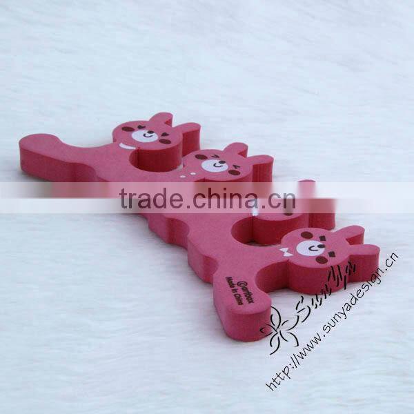 Silicone toe separator