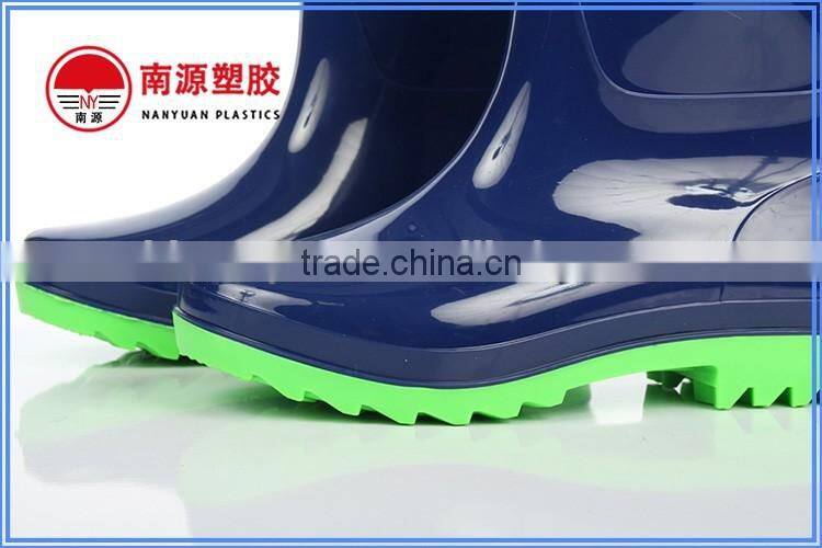 Low price hotsale PVC safety working rain boots
