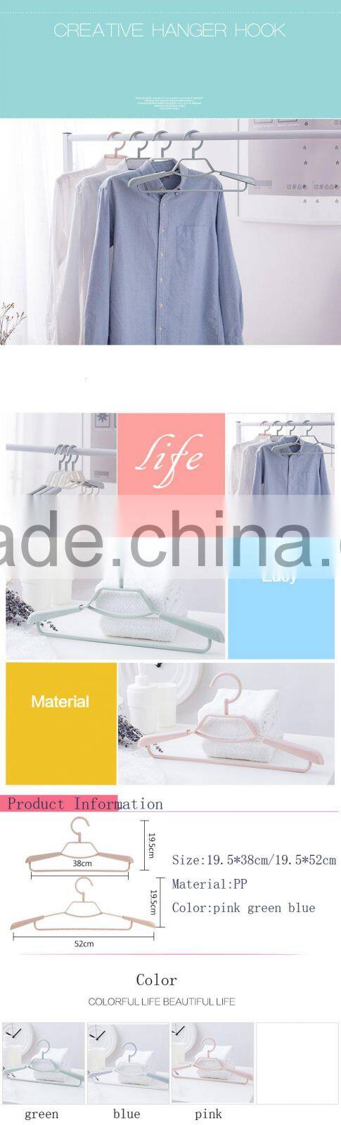 Wholesale High Quality Eco-Friendly Rotatable Extension Type Clothes Hook Hangers