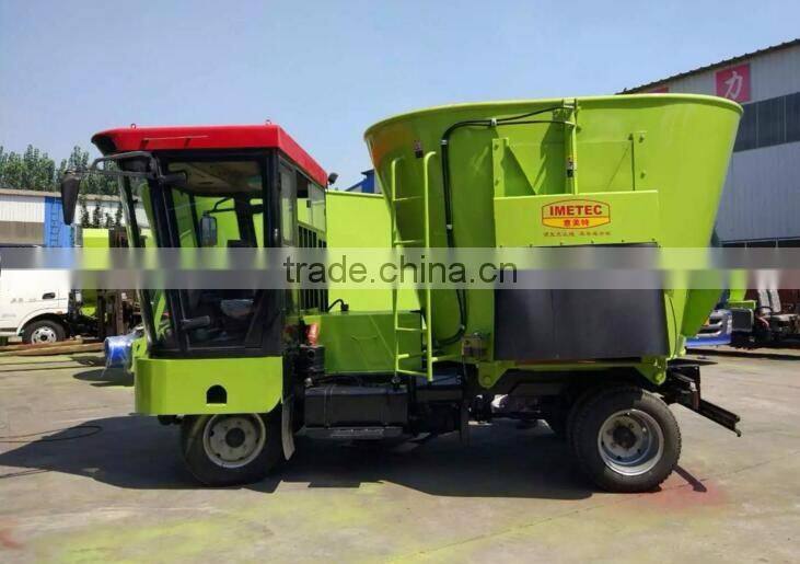 HONORSUN 4-8M3 cattle feed mixer