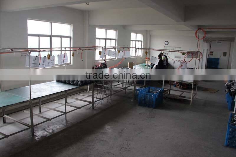 Long pole gasoline hedge trimmer