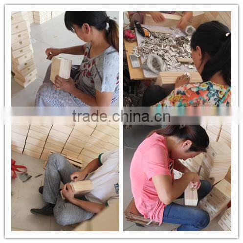 FSC carved decorative fancy wooden candy storage boxes with heart window for christmas gift