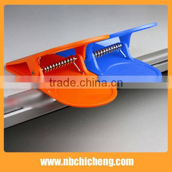 Table Coffee Cup Holder Plastic Clip Cup Holder