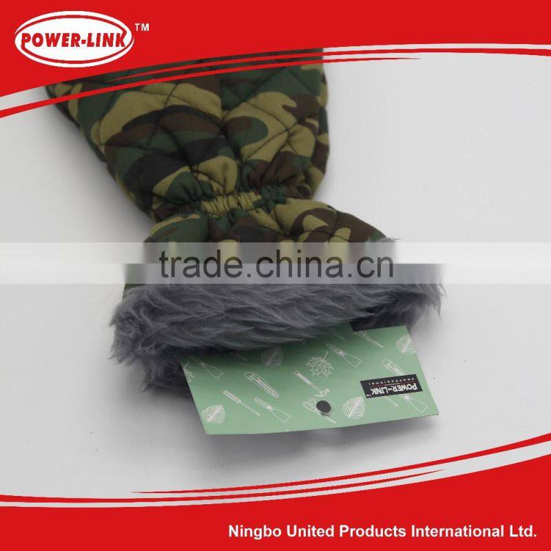 Fashion camouflage ice scraper glove ice scraper glove
