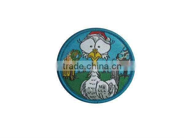 2016 custom logo high quality embroidery patch badge for apparel