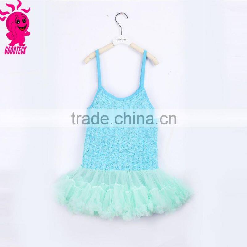 The new 2015 European and American girls pure white jumpsuits cake skirt The dress