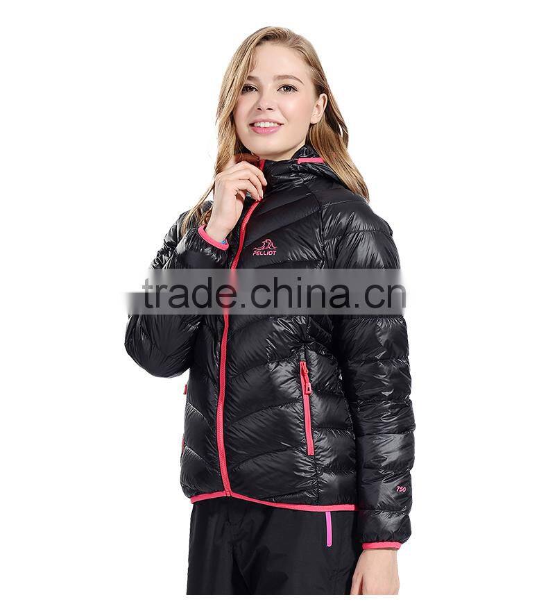 Women's Whaterproof Winter Fashion Design Down Jackets