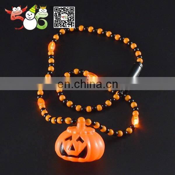 Professional manufacturer Halloween bat led flashing light up necklaces