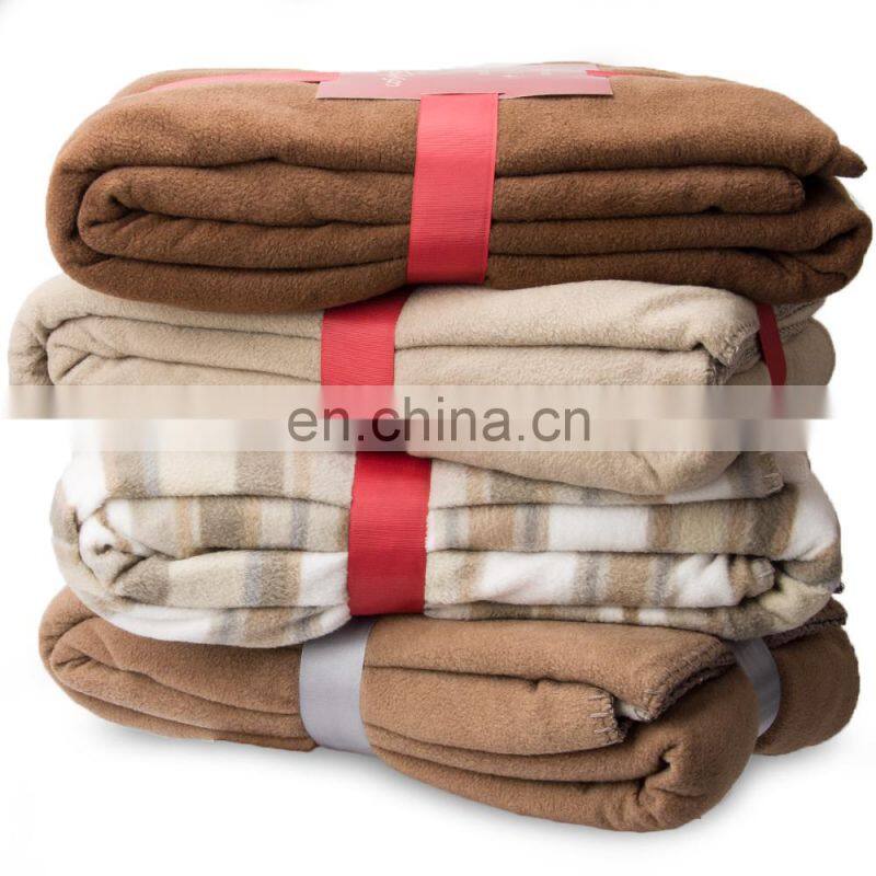 Promotional quick shipping stock products beige heavy printed throw blankets polar fleece blanket from American warehouse