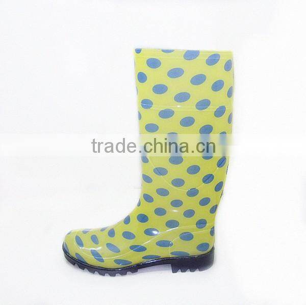 Distinctive Patterned Rain Boots For Women