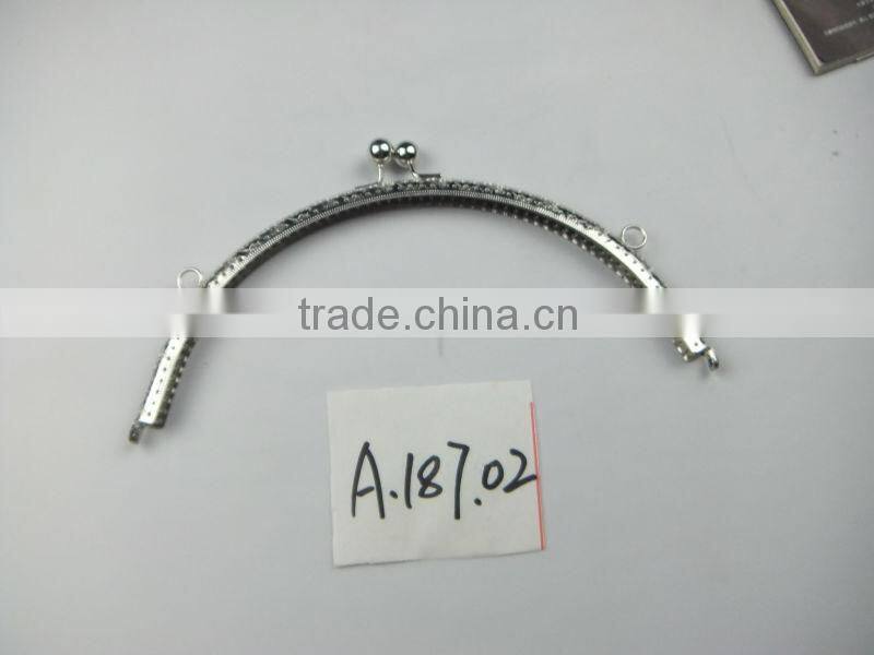 NEW !China Supplier Silver Metal Sewing DIY Frame With Clasp