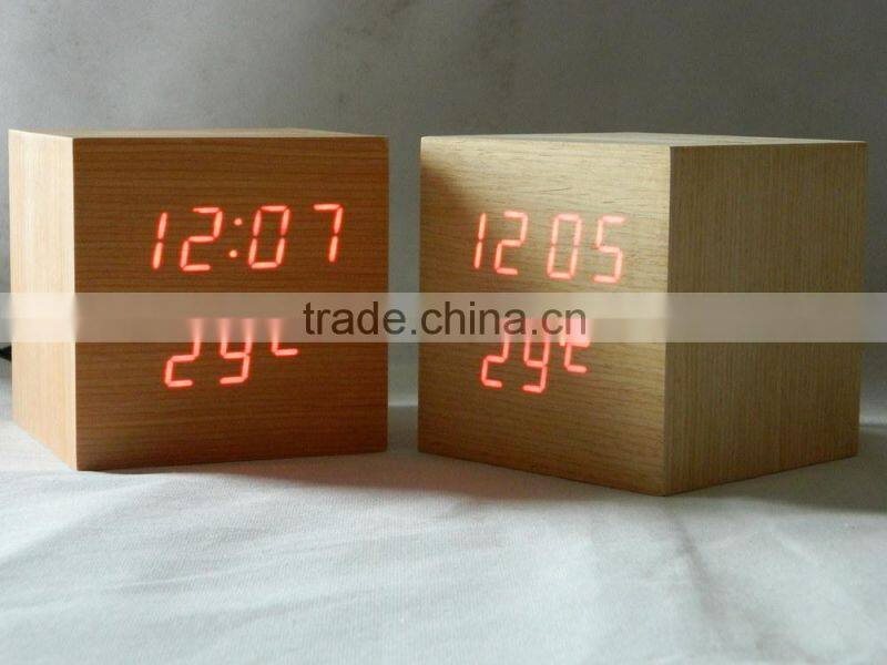WL0923S Nature Wood Square Shape Touch Switch Digital Alarm Clock