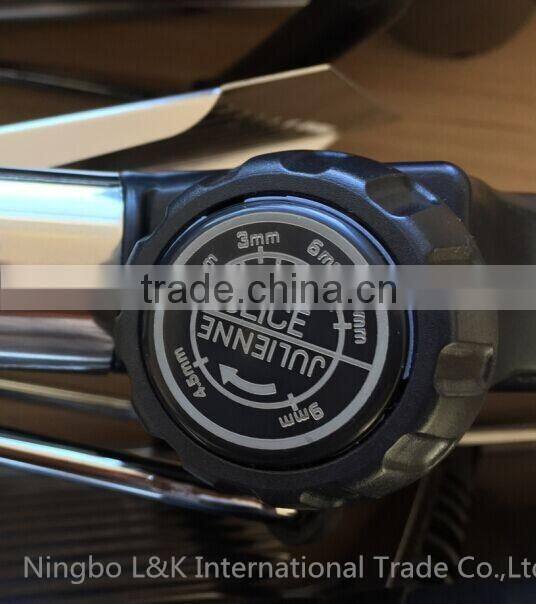 Multi-functional adjustable mandoline slicer/ vegetable slicer