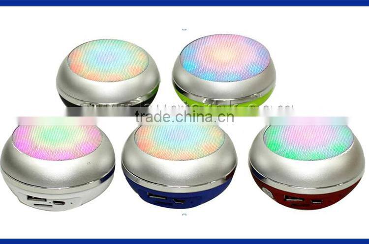 Outdoor Mini Round LED Light Show Bluetooth Speaker