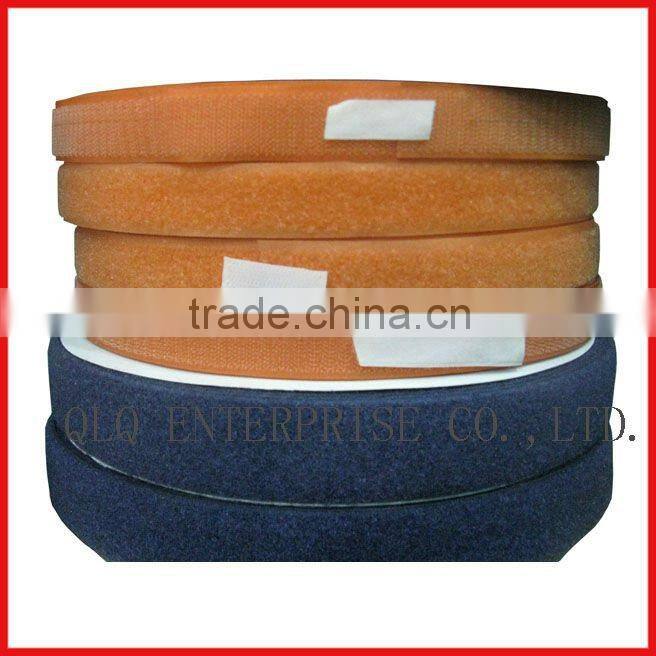 Baseball cap hook loop