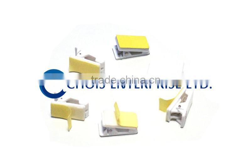 Ribbed Thumb-Grip White Pressure-Sensitive Plastic Clips with Adhesive Back 5735-3008