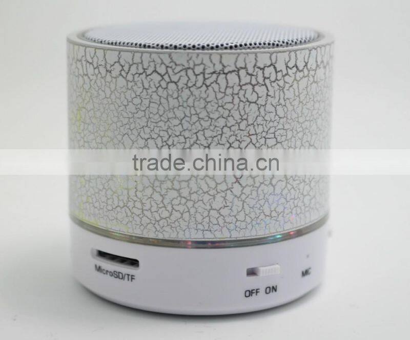 2016 New Protable Cheap Bluetooth Speaker With LED light
