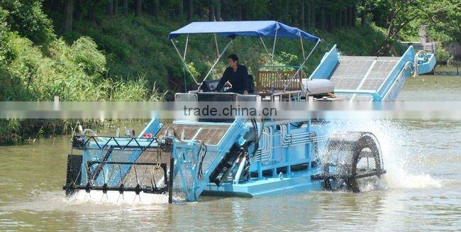 Garbage salvage ship