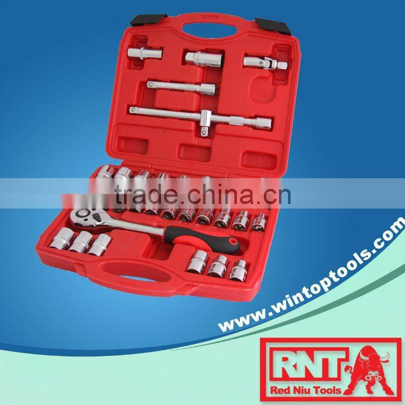 Colorful Combination Spanner