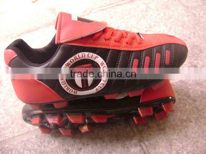 fashion stylish club football soccer shoes for men women children sport on the grass for world cup