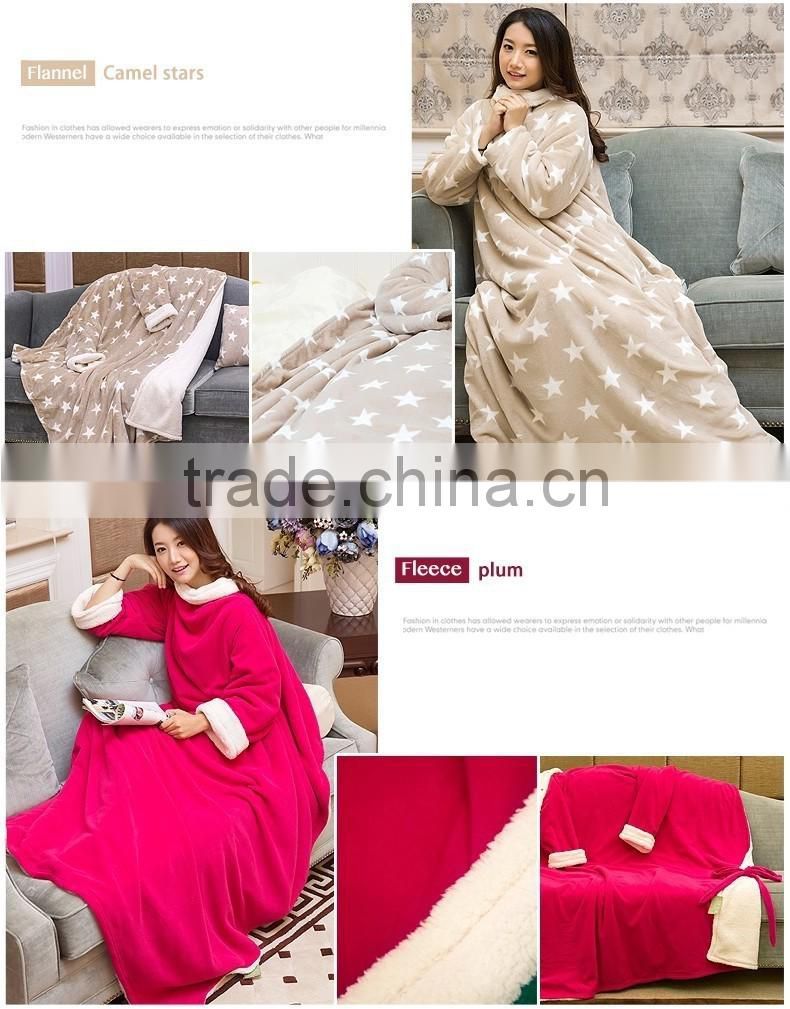 Solid color blanket with sleeves small fleece blanket