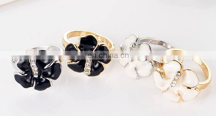 Classic Genuine Austrian Crystals Sample Sales Platinum Plated Black Flower Ring Jewelry Party OFF