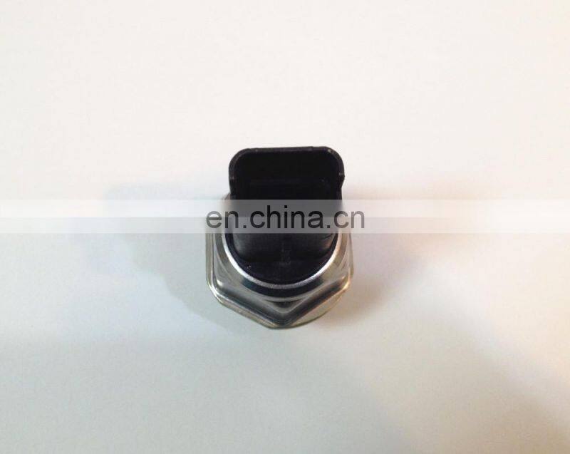 Fuel Rail Pressure Sensor for PEUGEOT 1.4 1.6 HDi Diesel OEM #55PP34-01/ 9670076780