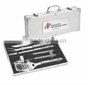 Aluminum frame fireproof hard shell sturdy bbq tool set with case at factory price
