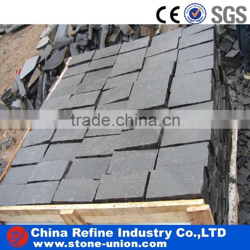 Gray White Andesite Cubes