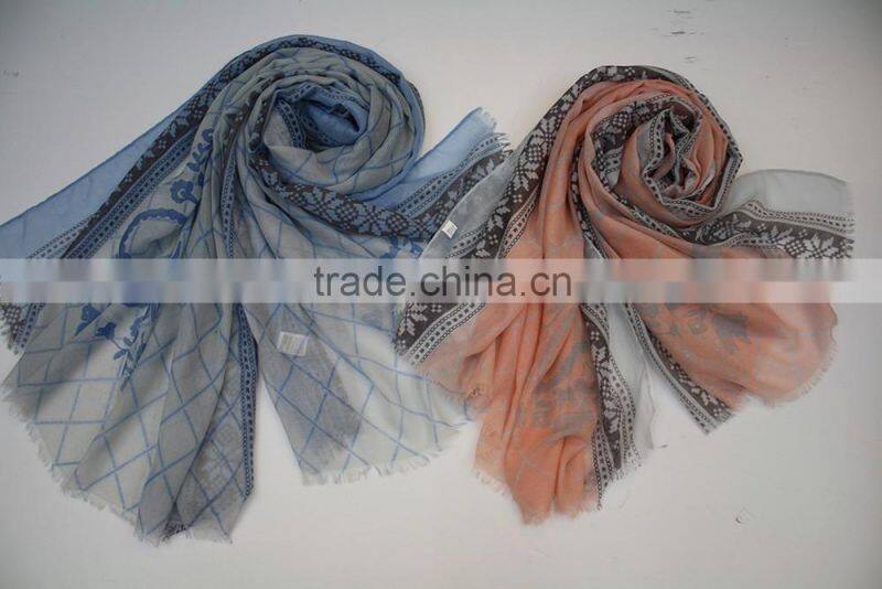 fashionable long lady's scarf factory fashion print cotton scarf wholesale