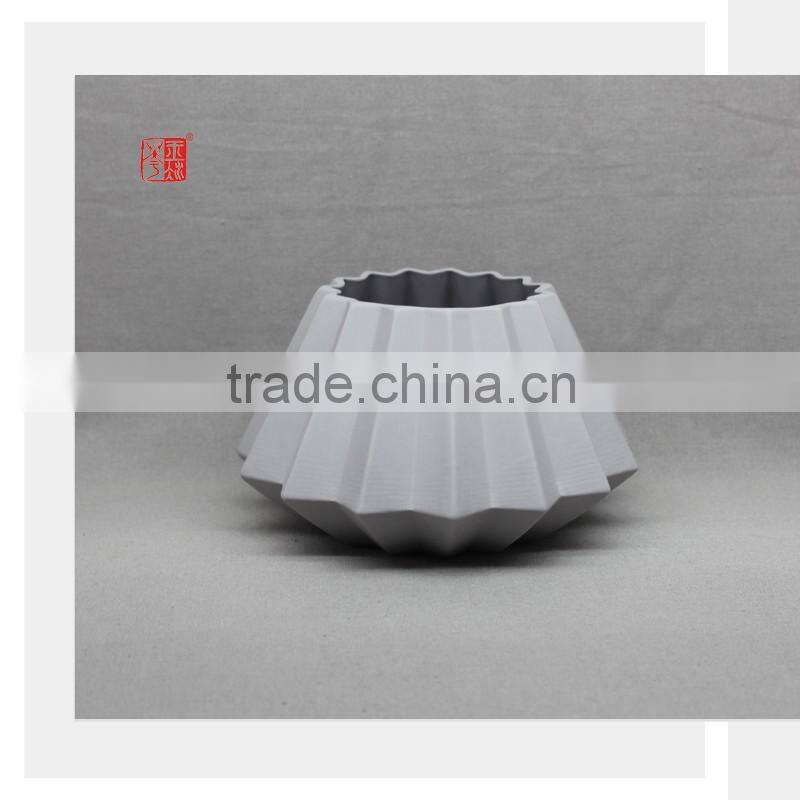 High Quality Small Color Clay Flower Vases
