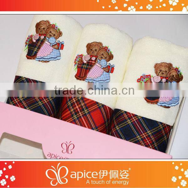 Applique embroidery 100% cotton towel set