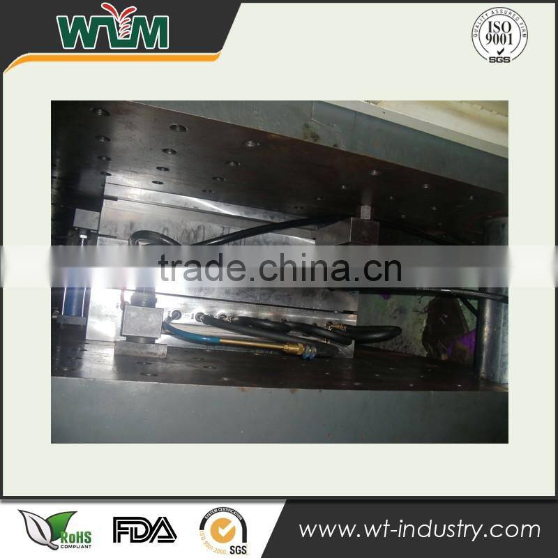 Hot Runner Plastic Injection Mould for Learning Machine Cover